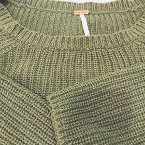 Free People Green Cropped Sweater